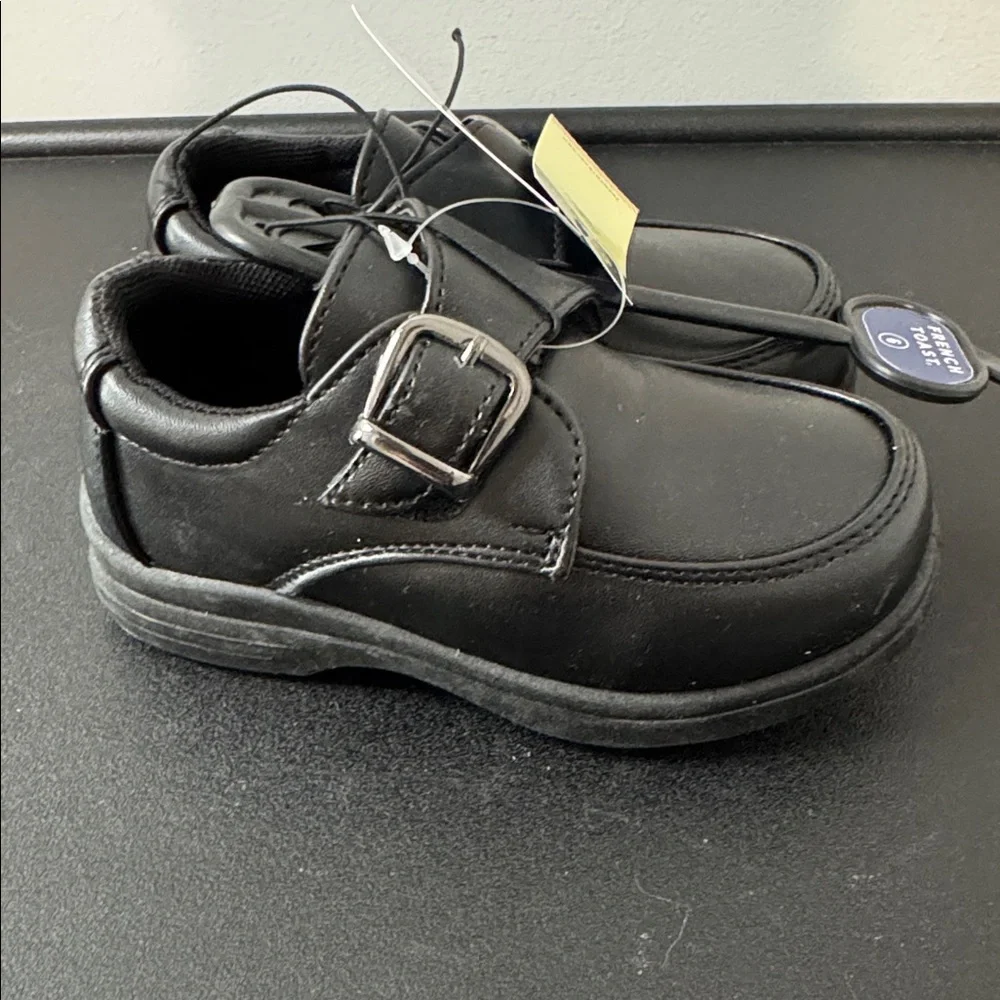French Toast Black Boys School Shoes with Velcro Buckle Toddler Size 6 New NWT